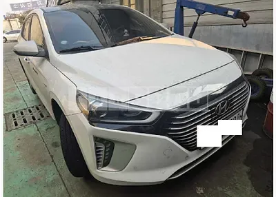 Photo 1 of 17: 2016 Hyundai Modern Ionic — Korean insurance auction