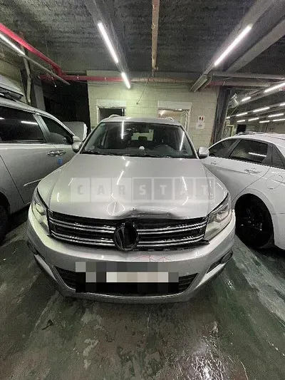 Photo 1 of 15: 2014 Volkswagen Tiguan 2.0 TDI Blue Motion — Korean insurance auction