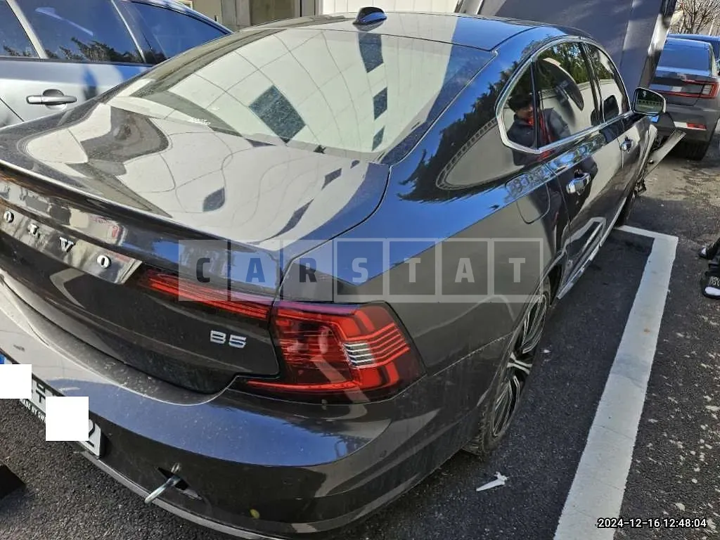 Photo 2 of 22: 2021 Volvo S90B5 — Korean insurance auction