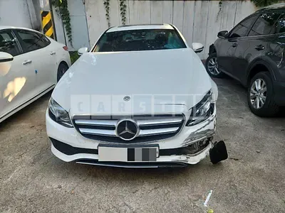 Photo 1 of 8: 2017 Mercedes-Benz E300 — Korean insurance auction