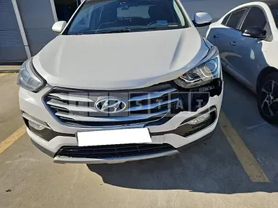 Photo 1 of 11: 2015 Hyundai Santa Fe, VIN KMHSU81UBGU609824 — Korean insurance auction