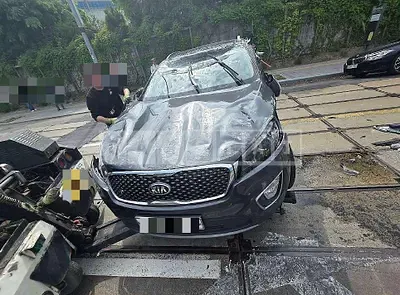 Photo 1 of 9: 2015 Kia Sorento — Korean insurance auction