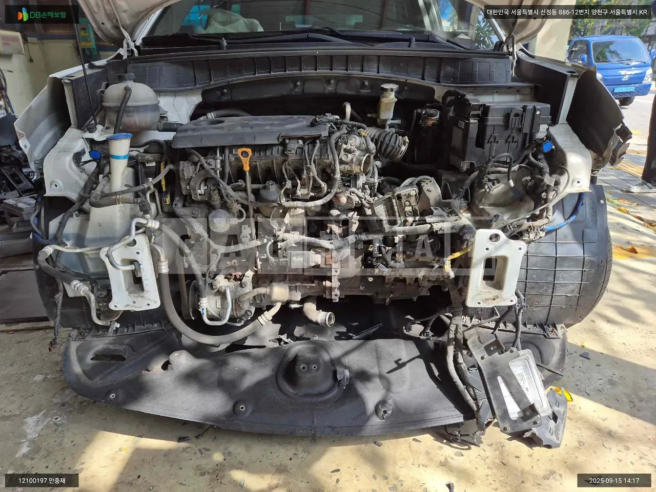 Photo 2 of 14: 2015 Hyundai Tucson, VIN KMHJ3815GGU144186 — Korean insurance auction