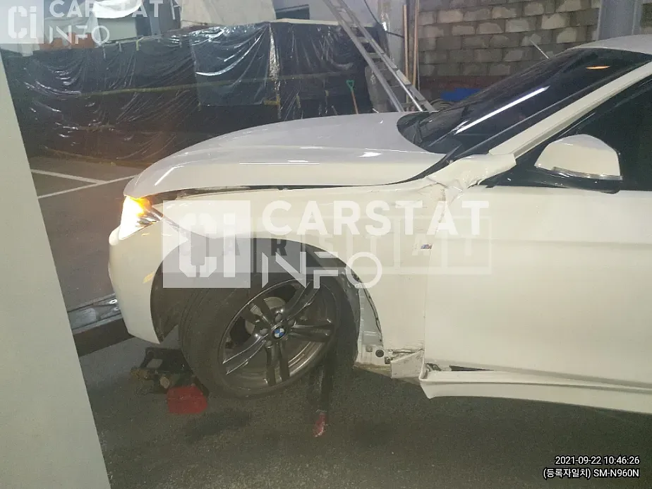 Photo 2 of 11: 2017 BMW 320i, VIN WBA8A9109JK884249 — Korean insurance auction