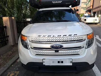 Photo 1 of 33: 2015 Ford Explorer — Korean insurance auction
