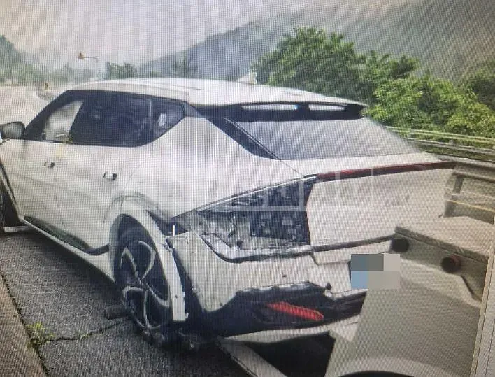 Photo 2 of 8: 2022 Kia EV6 Long Range — Korean insurance auction