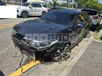 Photo 1 of 6: 2016 Kia K5 — Korean insurance auction