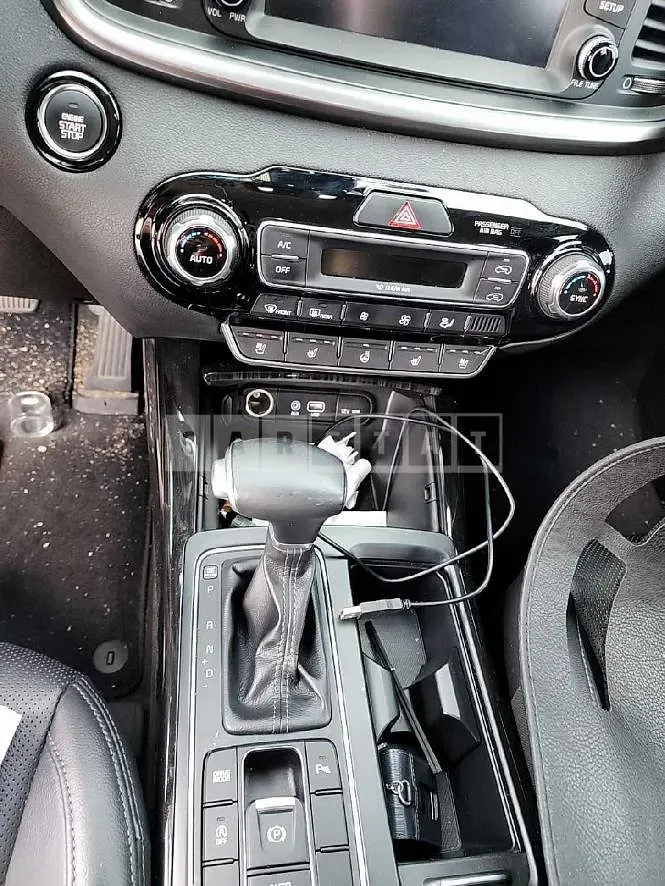 Photo 2 of 15: 2018 Kia The New Sorento R2.2 Diesel, VIN KNAPH81BBJA466847 — Korean insurance auction