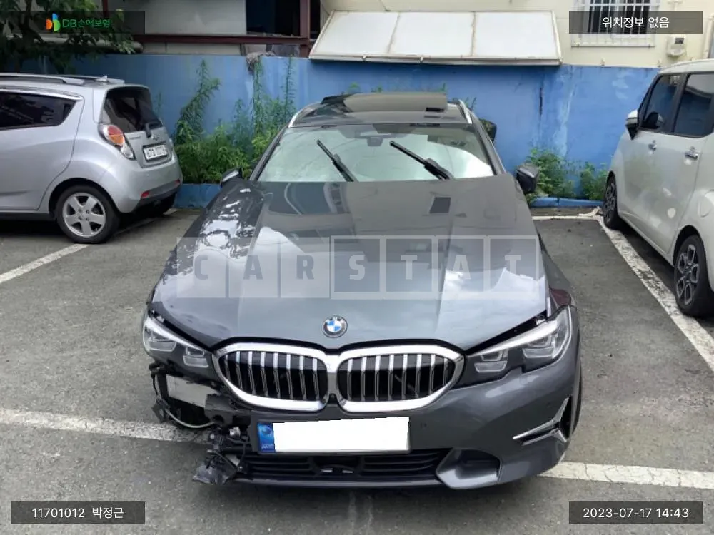 Photo 2 of 19: 2020 BMW 320i, VIN WBA11ED02MFK21804 — Korean insurance auction