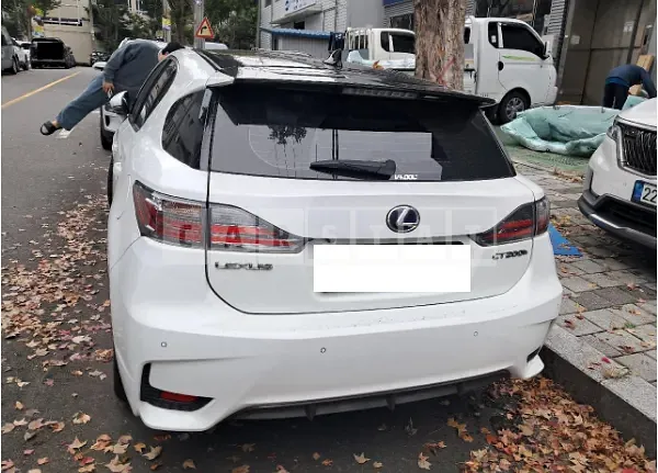 Photo 2 of 20: 2017 Lexus CT200h, VIN JTHKD5BH2H2281746 — Korean insurance auction