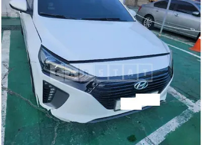 Photo 1 of 11: 2018 Hyundai IONIQ — Korean insurance auction