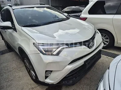 Photo 1 of 11: 2016 Toyota RAV4 2WD — Korean insurance auction
