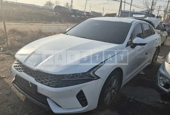 Photo 2 of 10: 2022 Kia K5 — Korean insurance auction