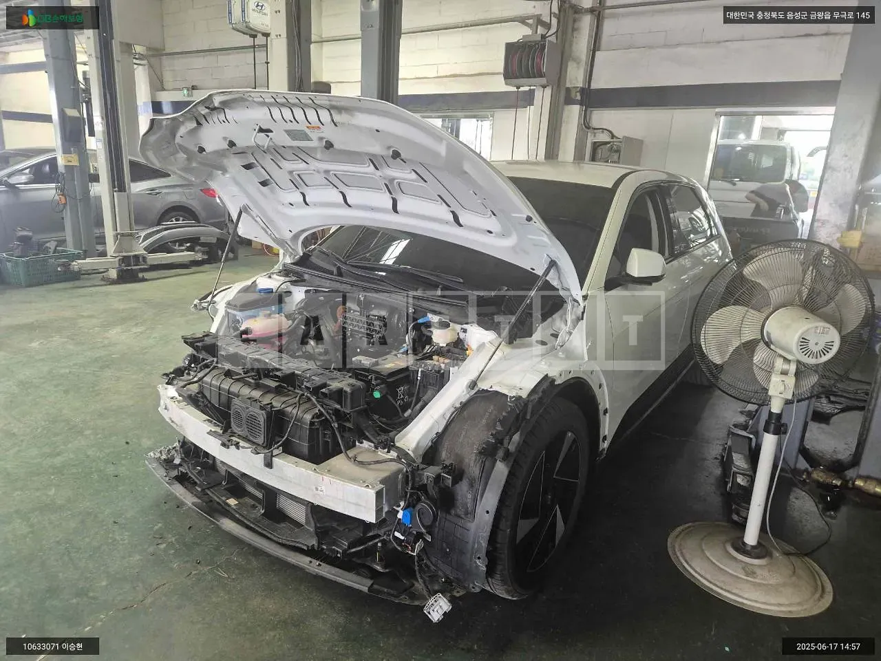 Photo 2 of 24: 2024 Hyundai IONIQ 5, VIN KMHKN81AFSU326737 — Korean insurance auction