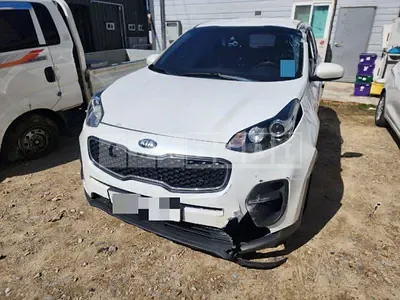 Photo 1 of 22: 2016 Kia Sportage 1.7, VIN KNAPN815GGK043617 — Korean insurance auction