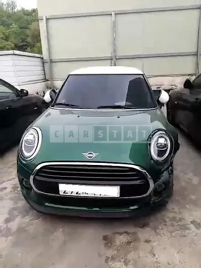 Photo 1 of 13: 2020 MINI Cooper, VIN WMWXR7105M2N31004 — Korean insurance auction