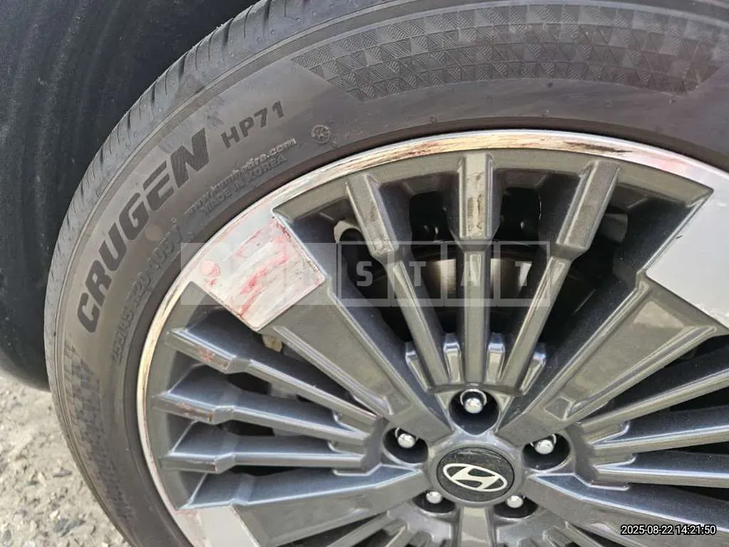 Photo 2 of 3: 2024 Hyundai (parts) Santa Fe Wheel — Korean insurance auction