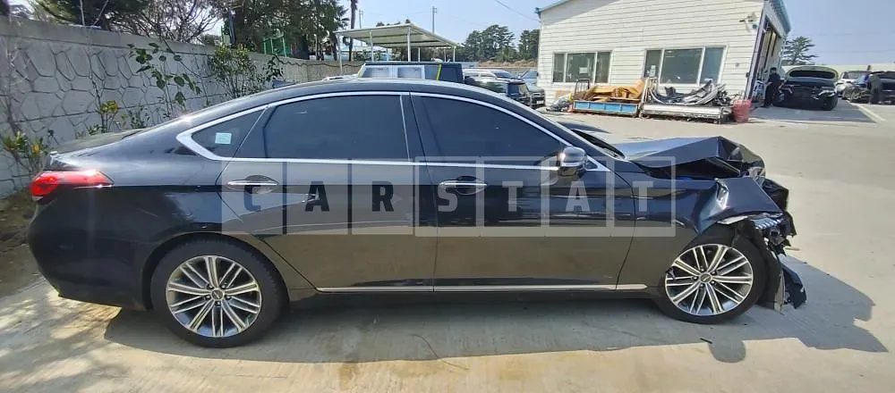 Photo 2 of 9: 2018 Hyundai Genesis /G80, VIN KMHGL41DDKU306492 — Korean insurance auction
