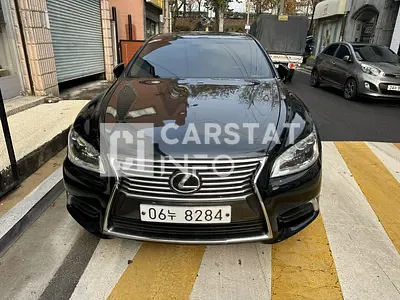 Photo 1 of 6: 2015 Lexus LS460L — Korean insurance auction