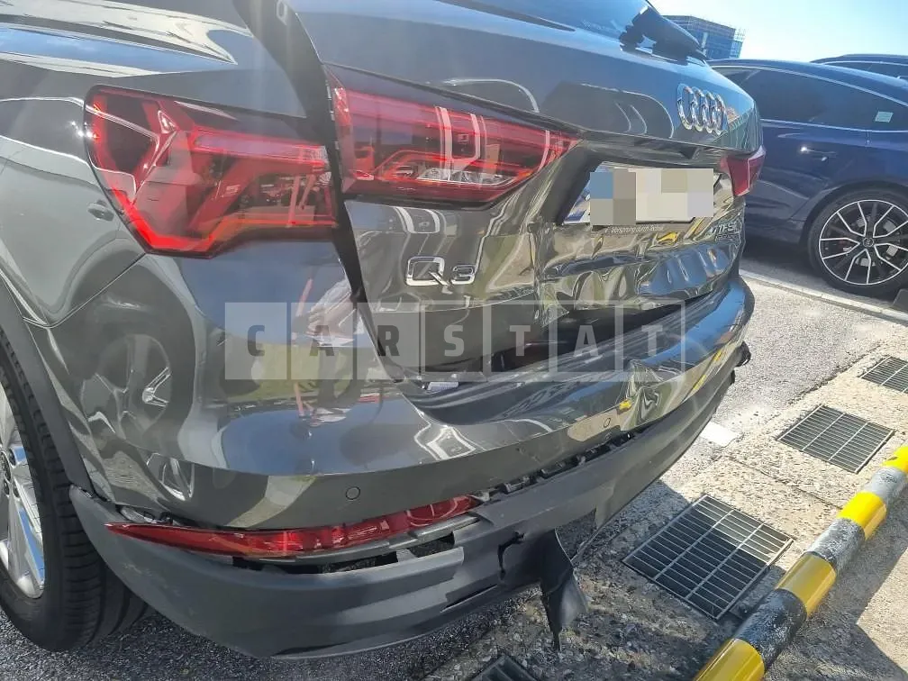 Photo 2 of 17: 2023 Audi Q3 40 TFSI quattro — Korean insurance auction