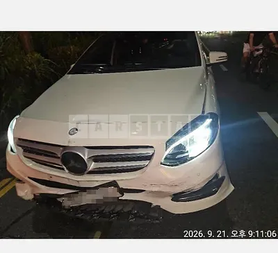 Photo 1 of 6: 2015 Mercedes-Benz B200 CDI — Korean insurance auction