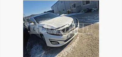 Photo 1 of 18: 2015 Kia K5 — Korean insurance auction