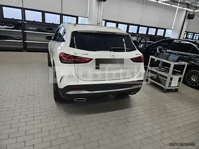 Photo 1 of 15: 2020 Mercedes-Benz GLA250 4Matic — Korean insurance auction