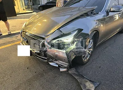 Photo 1 of 13: 2016 Infiniti Q70 3.7 — Korean insurance auction