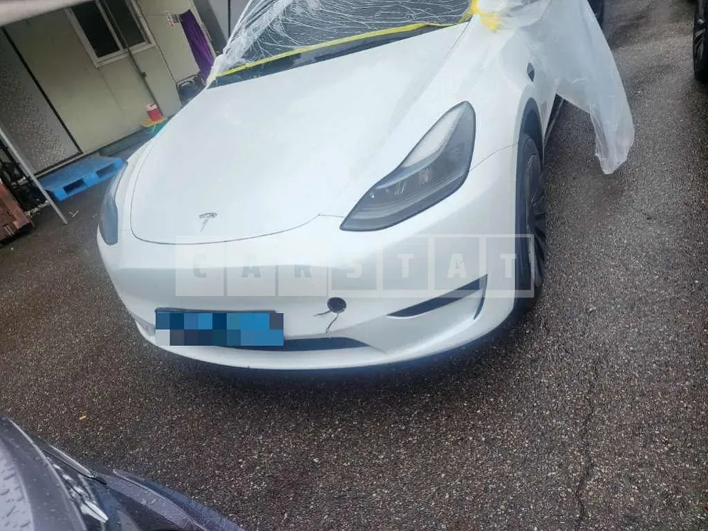 Photo 2 of 18: 2024 Tesla Model Y RWD — Korean insurance auction