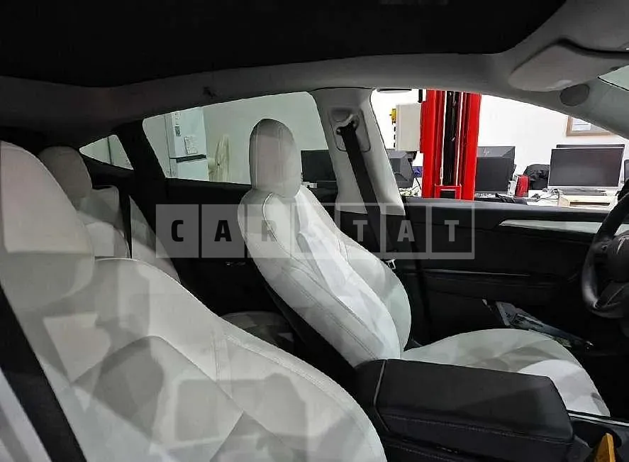Photo 2 of 7: 2022 Tesla Model Y Long Range — Korean insurance auction