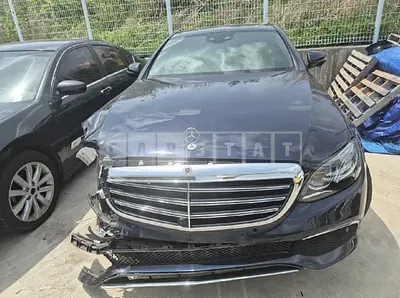 Photo 1 of 39: 2019 Mercedes-Benz E 300 4Matic — Korean insurance auction
