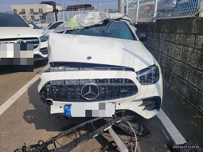 Photo 1 of 25: 2023 Mercedes-Benz AMG E53 4Matic +, VIN W1KZF6BB1PB116433 — Korean insurance auction