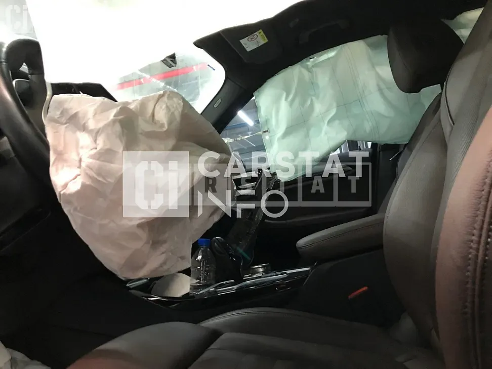 Photo 2 of 17: 2021 BMW X3 xDrive30e, VIN WBATS5102M9G46015 — Korean insurance auction