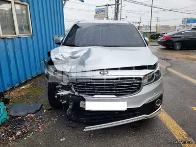 Photo 1 of 30: 2016 Kia Carnival, VIN KNAMB81ABGS105418 — Korean insurance auction