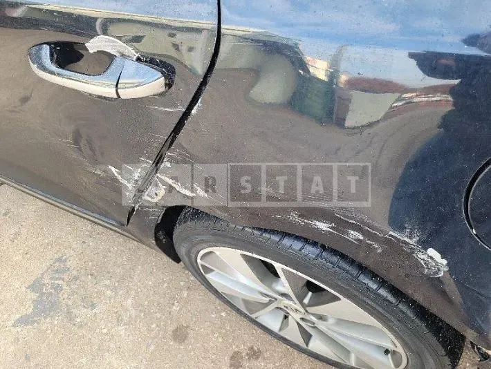 Photo 2 of 17: 2018 Kia K5 — Korean insurance auction