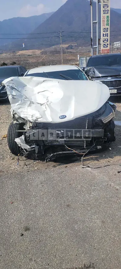 Photo 1 of 22: 2021 Kia K5, VIN KNAG741BBMA118805 — Korean insurance auction