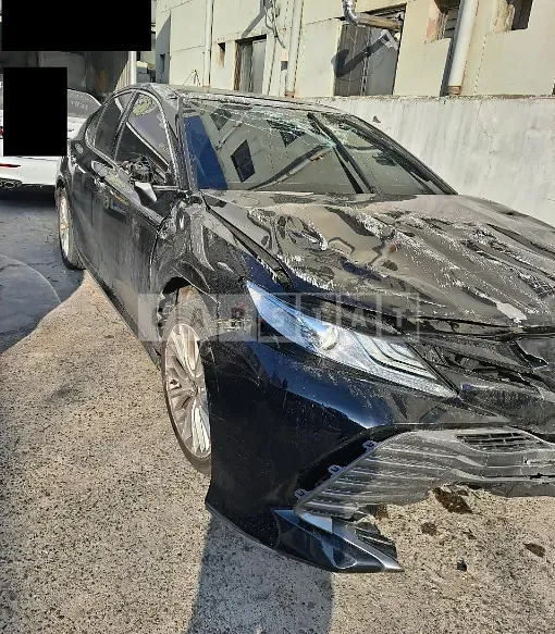 Photo 2 of 8: 2019 Toyota Camry, VIN JTNB11HK3K3083115 — Korean insurance auction