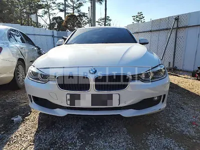 Photo 1 of 27: 2016 BMW 320d, VIN WBA8C5100HK643449 — Korean insurance auction