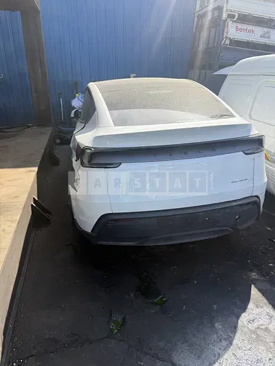 Photo 1 of 12: 2025 Tesla Model Y Long Range — Korean insurance auction