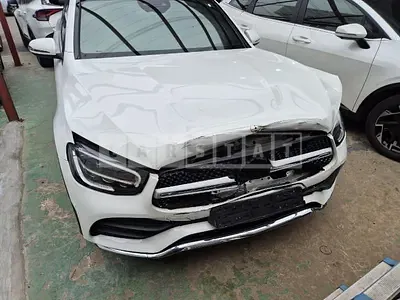Photo 1 of 49: 2020 Mercedes-Benz GLC220 d 4Matic Coupe — Korean insurance auction