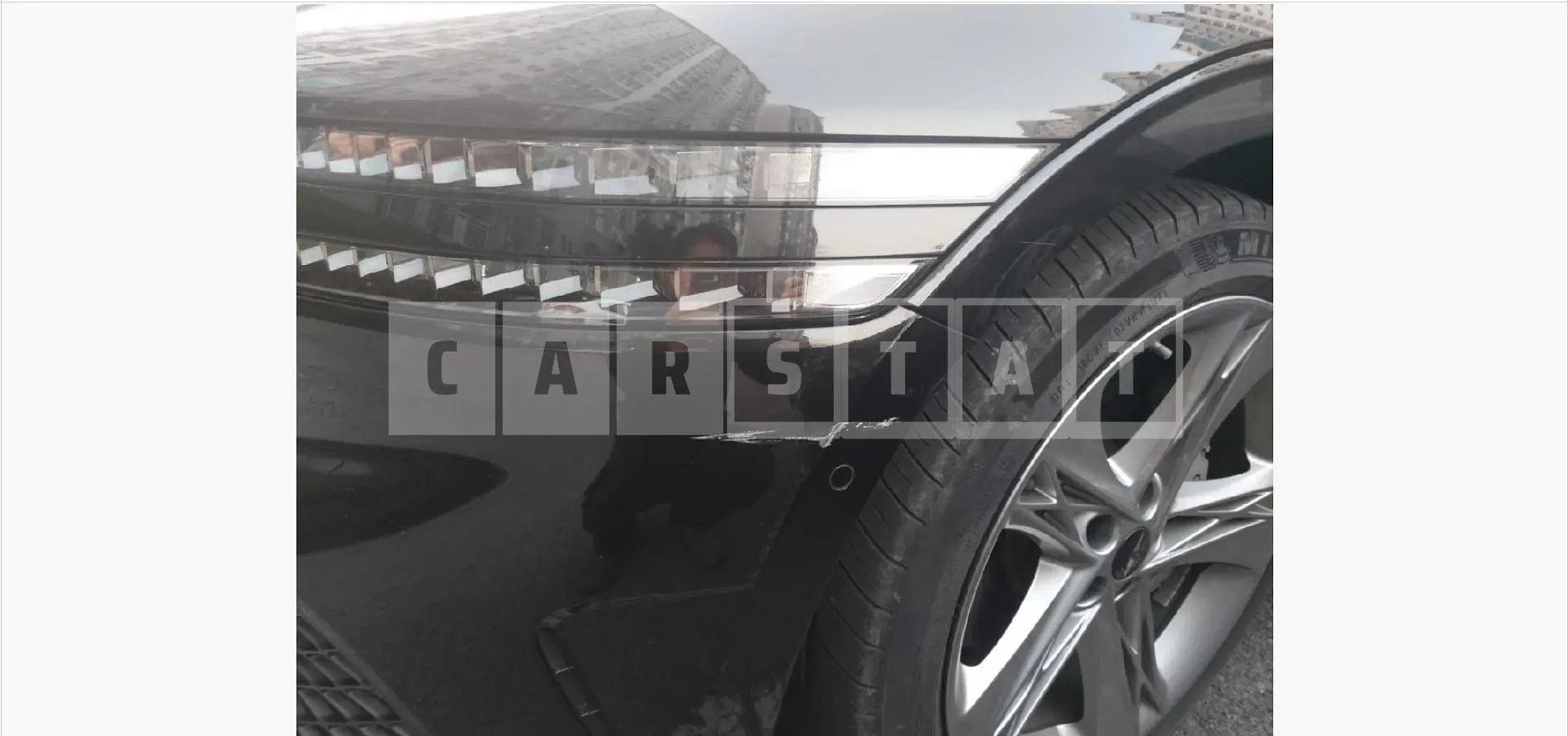 Photo 2 of 2: 2022 Genesis (parts) G90 AWD L Headlamp — Korean insurance auction