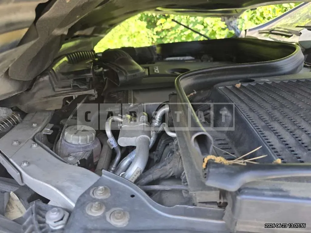 Photo 2 of 11: 2019 Mercedes-Benz GLC350 e 4Matic — Korean insurance auction
