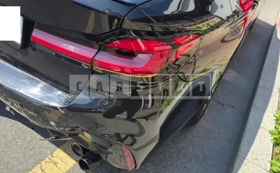 Photo 2 of 3: 2017 BMW 520d xDrive — Korean insurance auction