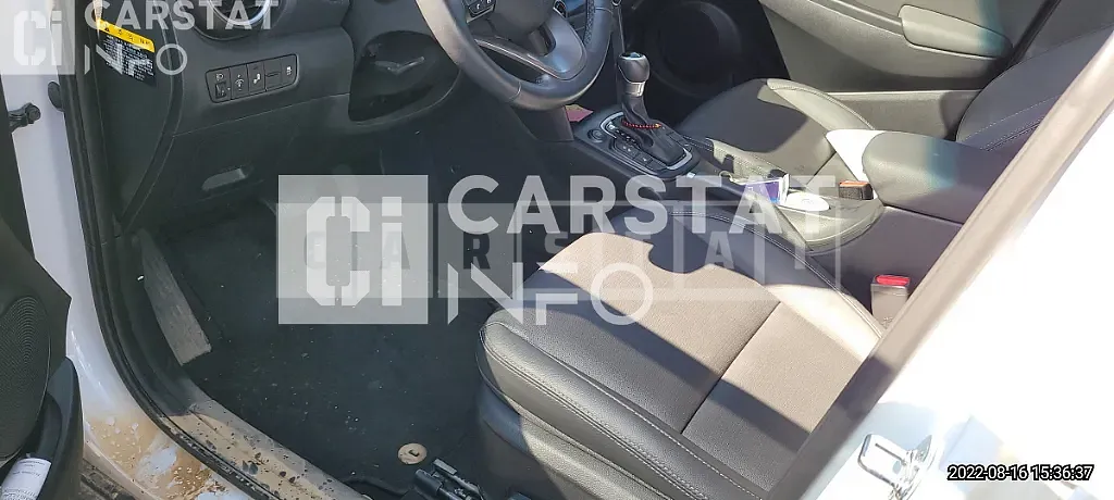 Photo 2 of 12: 2018 Hyundai Kona, VIN KMHK4815GJU175758 — Korean insurance auction