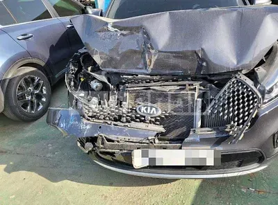 Photo 1 of 12: 2017 Kia Sorento 2.0 — Korean insurance auction