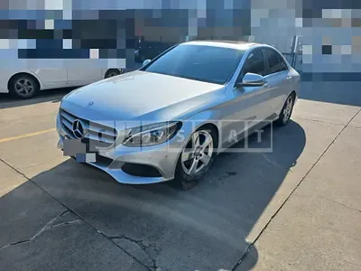 Photo 1 of 22: 2016 Mercedes-Benz C200 d, VIN WDDWF3HB9GF244615 — Korean insurance auction