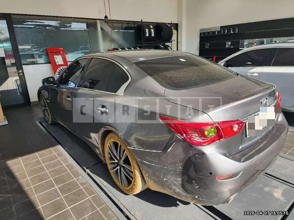 Photo 2 of 33: 2015 Infiniti Q50S Hybrid — Korean insurance auction
