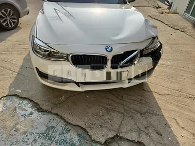 Photo 1 of 44: 2015 BMW 320d Gran Turismo, VIN WBA8Y7109GGJ86574 — Korean insurance auction