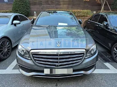 Photo 1 of 22: 2016 Mercedes-Benz E300 — Korean insurance auction