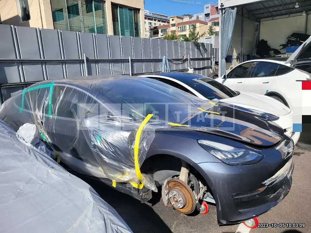 Photo 2 of 38: 2020 Tesla Model 3 Long Range, VIN 5YJ3E1EB9LF649316 — Korean insurance auction